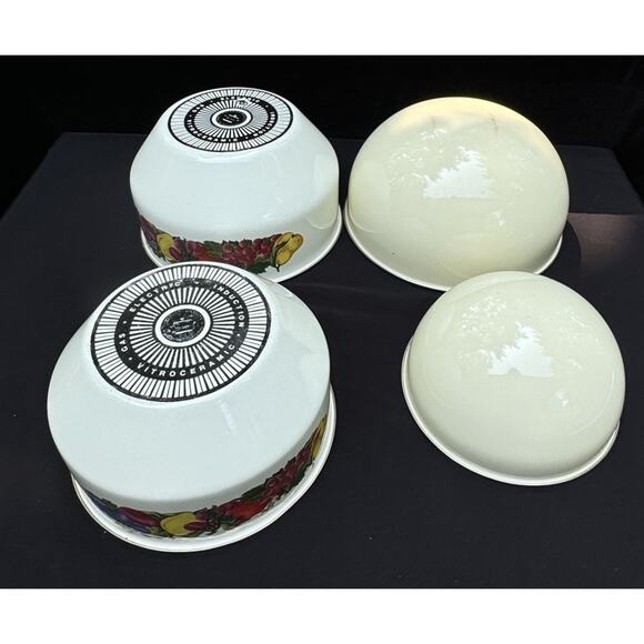 Vintage Metro Vitroceramic Bowls Set of 4 - Picture 13 of 16